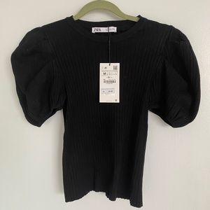 Zara Black Puff Sleeved Shortsleeved Shirt